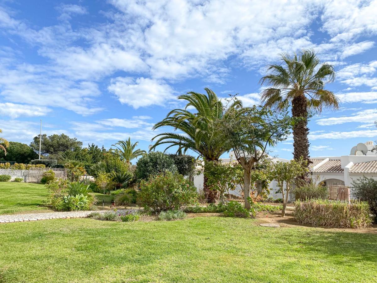 Lovely Apartment In Albufeira 2Bd 250M Beach Ocean View And Ac Wi-Fi Pool Exterior foto
